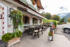 Hotel Hubertusstube - Rampe Eingang
